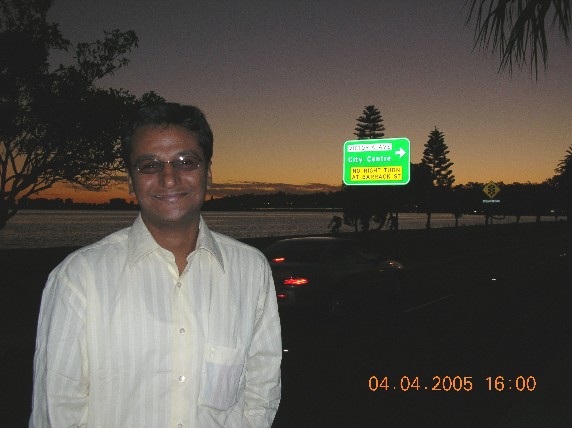 Me_Smile_RiverSide.jpg